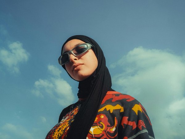 Transformez votre trench-coat en PVC : Guide ultime pour adopter un style avant-gardiste inoubliable !